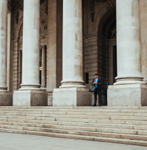 Спор по международному иску на $30 млн